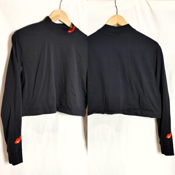 Nike LONG SLEEVE SHIRT BLACK‎ MOCK ROLL SWOOSH KISS Small S DB9735-010 - Picture 1 of 11